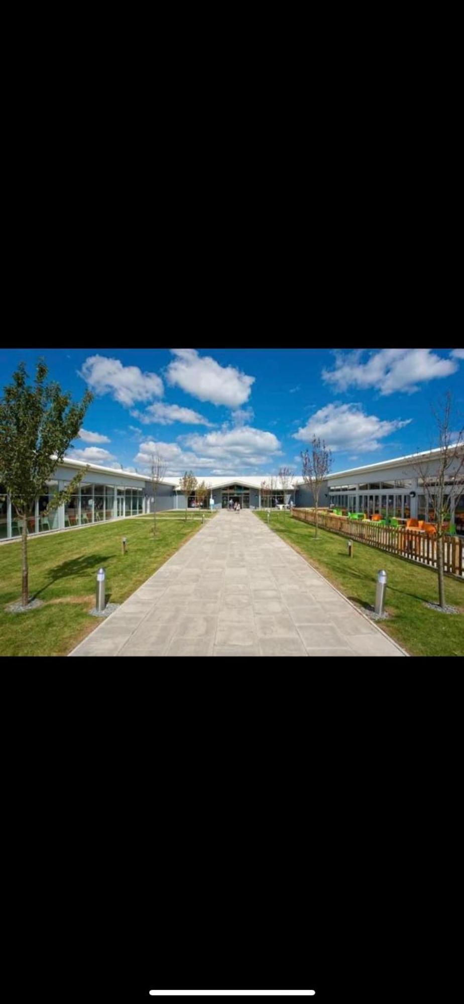 N28 Chill Place Minimum Of 2 Nights At At All Times Please Be Aware Passes Must Be Purchased From Reception Seperately Costs Dependant On Stay Tunstall  Екстер'єр фото